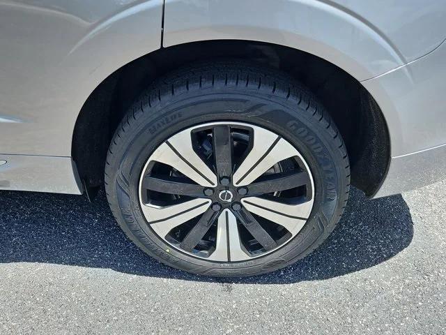 used 2023 Volvo XC60 Recharge Plug-In Hybrid car, priced at $33,895