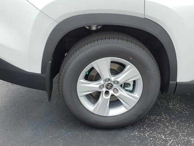new 2025 Toyota Highlander Hybrid car, priced at $48,341