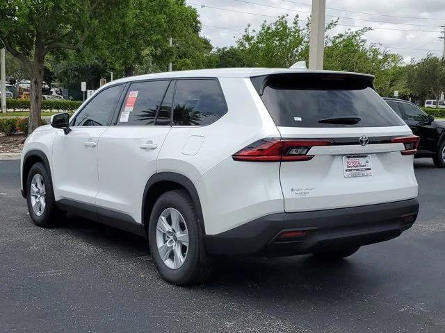 new 2025 Toyota Highlander Hybrid car, priced at $48,341