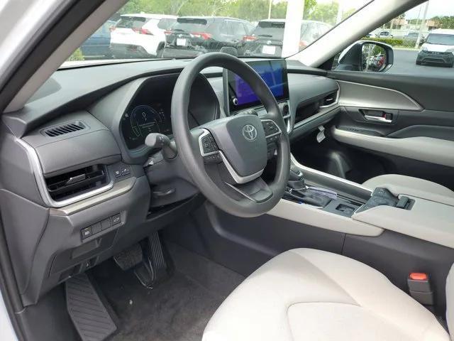 new 2025 Toyota Highlander Hybrid car, priced at $48,341