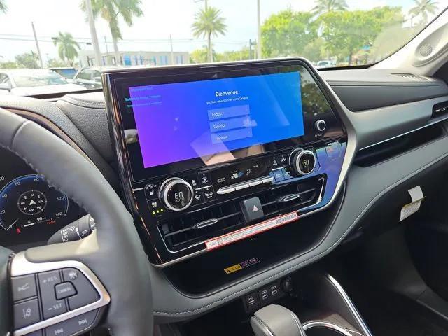 new 2025 Toyota Highlander car, priced at $49,745