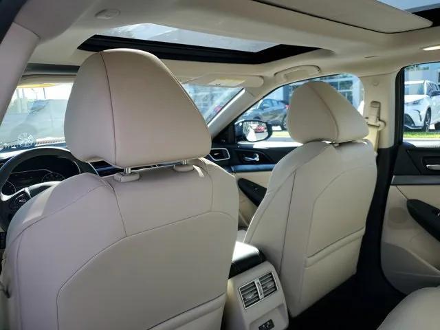 used 2019 Nissan Maxima car, priced at $21,495