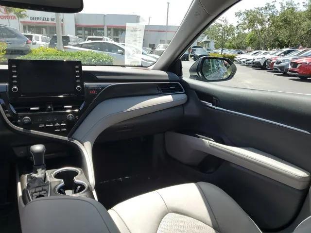 used 2021 Toyota Camry Hybrid car, priced at $27,595