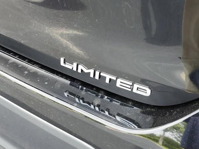new 2025 Toyota Highlander Hybrid car, priced at $54,073