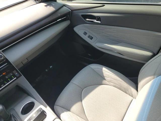 used 2020 Toyota Avalon Hybrid car, priced at $33,500