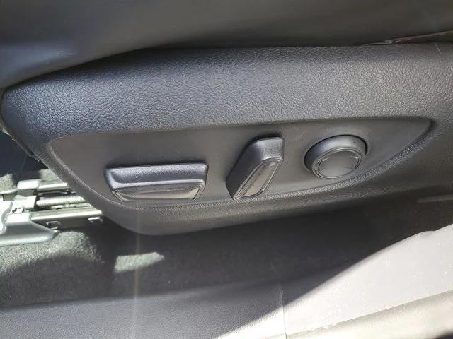 used 2023 Toyota Highlander Hybrid car, priced at $39,695
