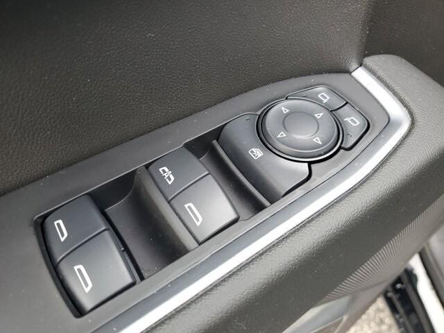 used 2025 Chevrolet Silverado 1500 car, priced at $34,995