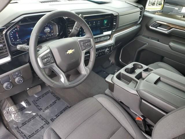 used 2025 Chevrolet Silverado 1500 car, priced at $34,995
