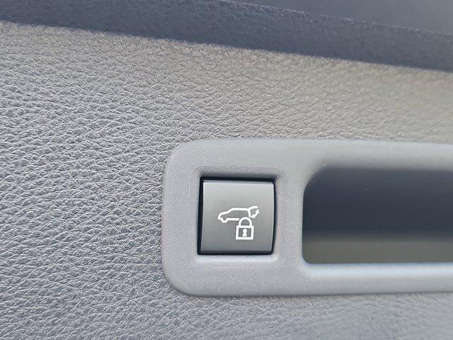new 2025 Toyota Sienna car, priced at $50,825