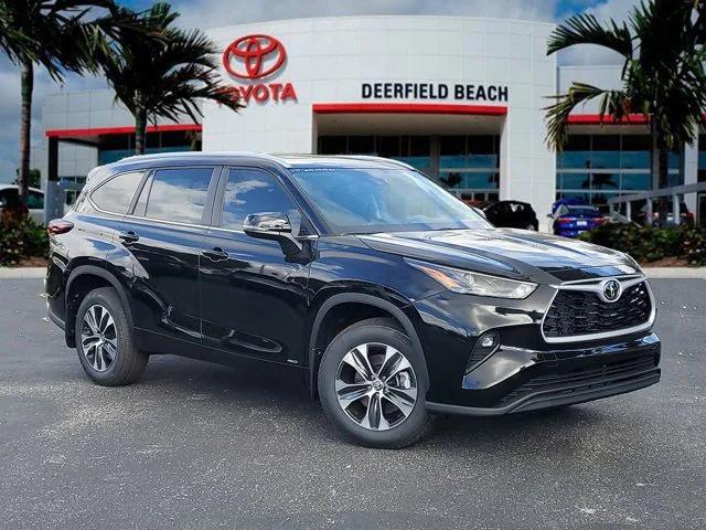 new 2026 Toyota Highlander Hybrid car, priced at $46,683