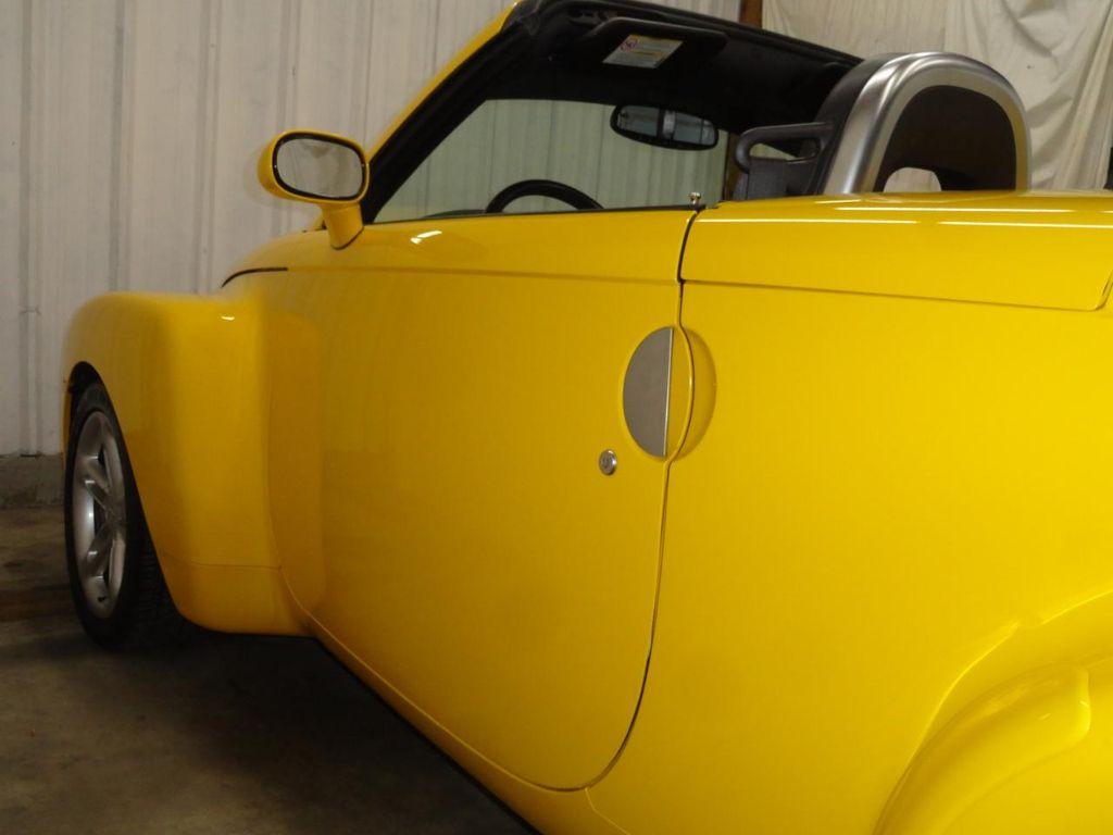 used 2004 Chevrolet SSR car, priced at $20,995