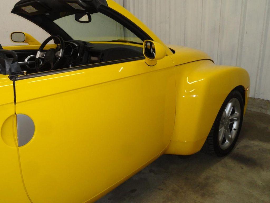 used 2004 Chevrolet SSR car, priced at $20,995