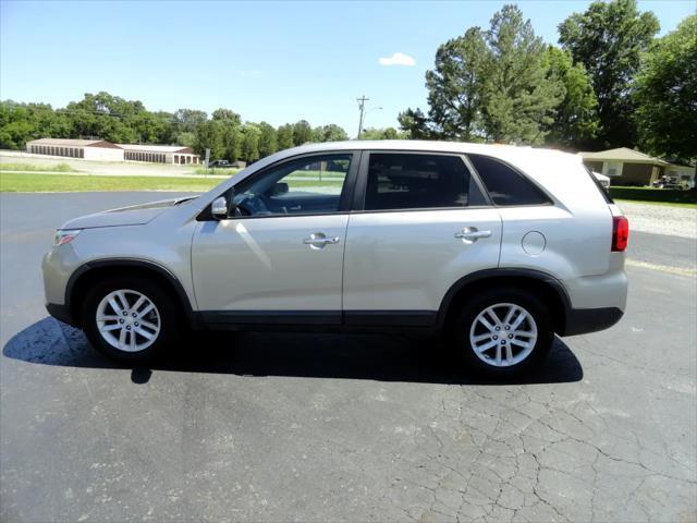 used 2014 Kia Sorento car, priced at $8,995