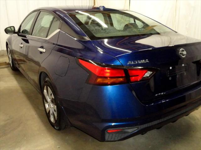 used 2019 Nissan Altima car, priced at $12,995