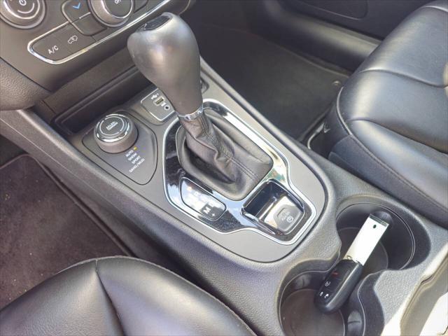used 2021 Jeep Cherokee car, priced at $21,995