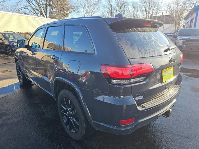 used 2017 Jeep Grand Cherokee car, priced at $16,995