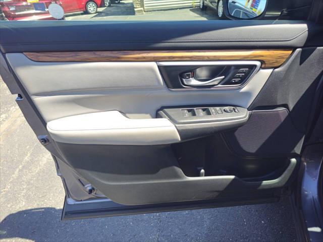 used 2017 Honda CR-V car, priced at $14,995