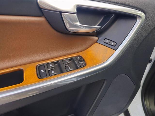 used 2016 Volvo XC60 car, priced at $17,495