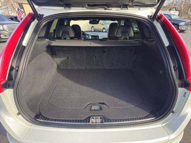 used 2016 Volvo XC60 car, priced at $17,495