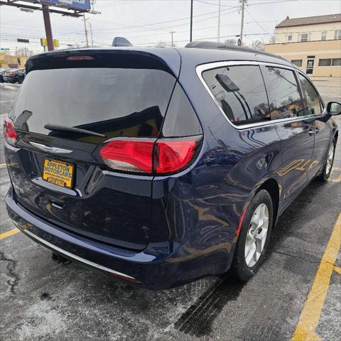 used 2019 Chrysler Pacifica car, priced at $16,495