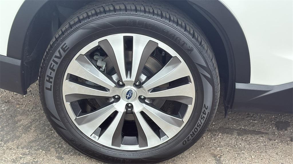 used 2022 Subaru Ascent car, priced at $36,918