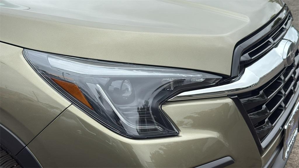 new 2025 Subaru Ascent car, priced at $40,555