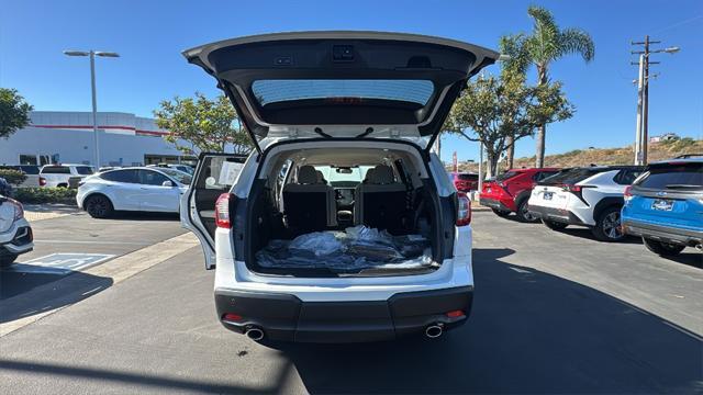 new 2024 Subaru Ascent car, priced at $40,637