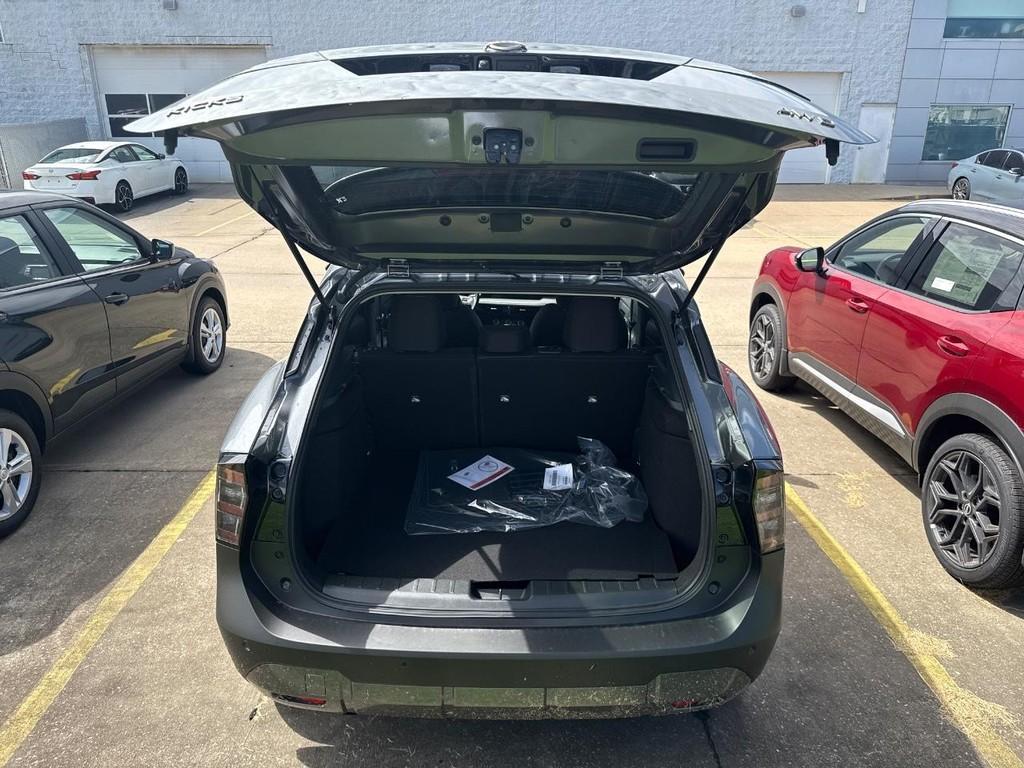 new 2025 Nissan Kicks car, priced at $25,092