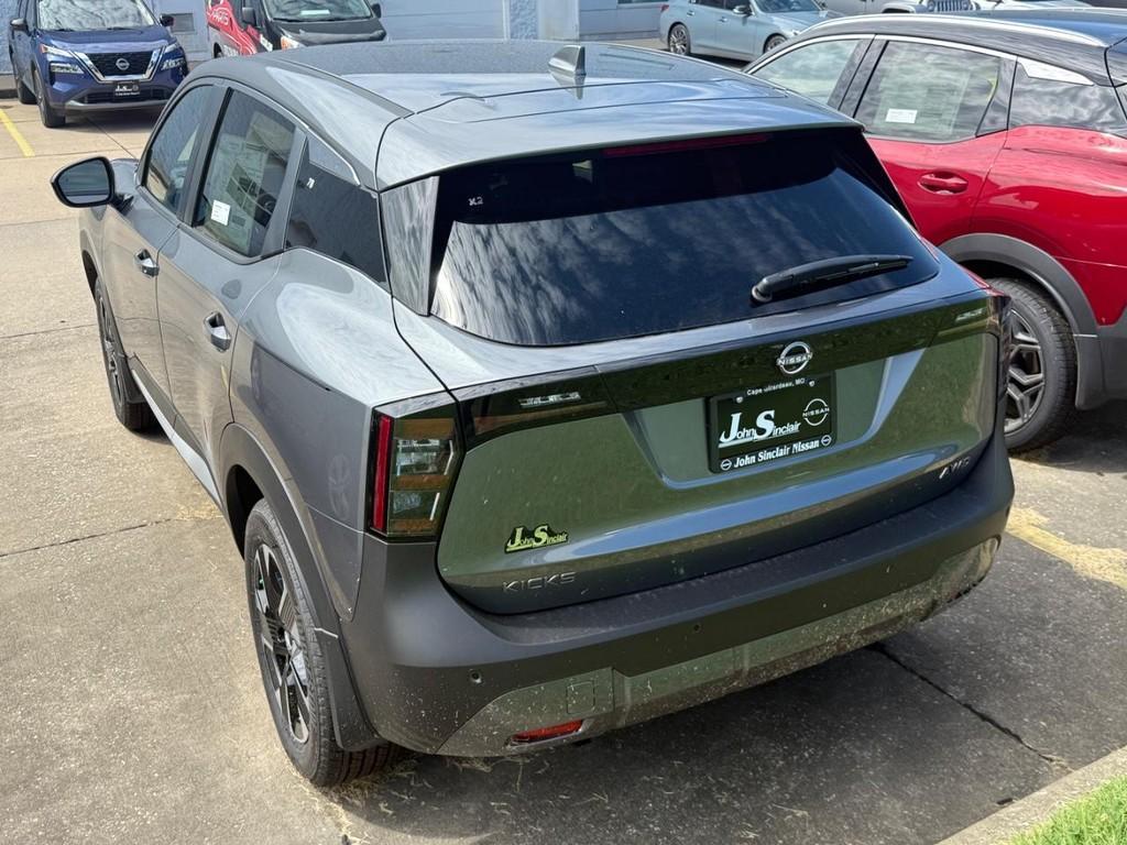 new 2025 Nissan Kicks car, priced at $25,092