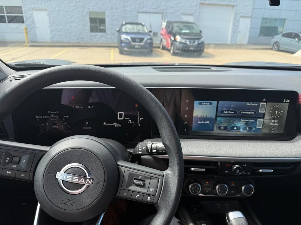new 2025 Nissan Kicks car, priced at $25,092