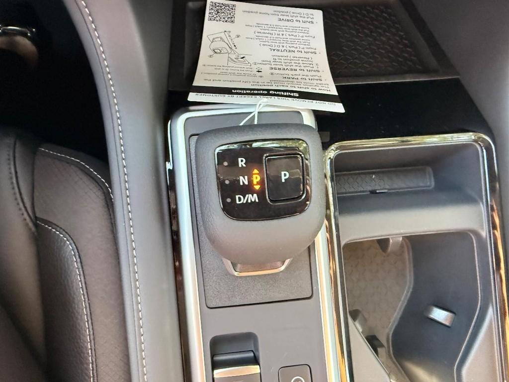 new 2025 Nissan Pathfinder car, priced at $38,998