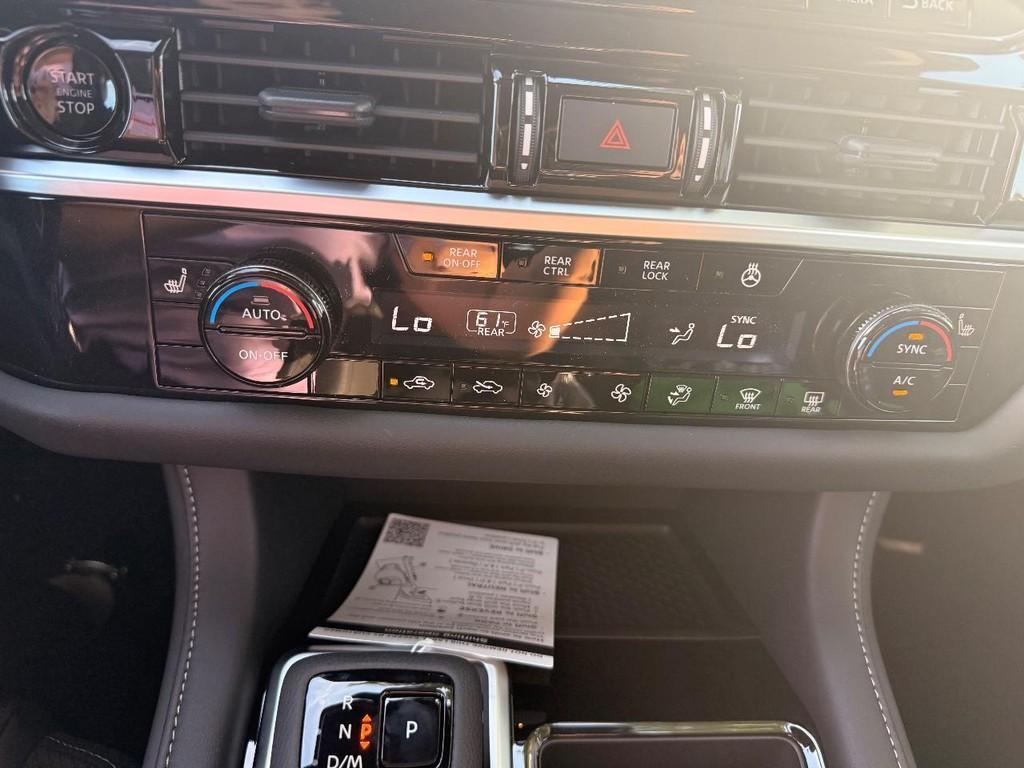new 2025 Nissan Pathfinder car, priced at $38,998