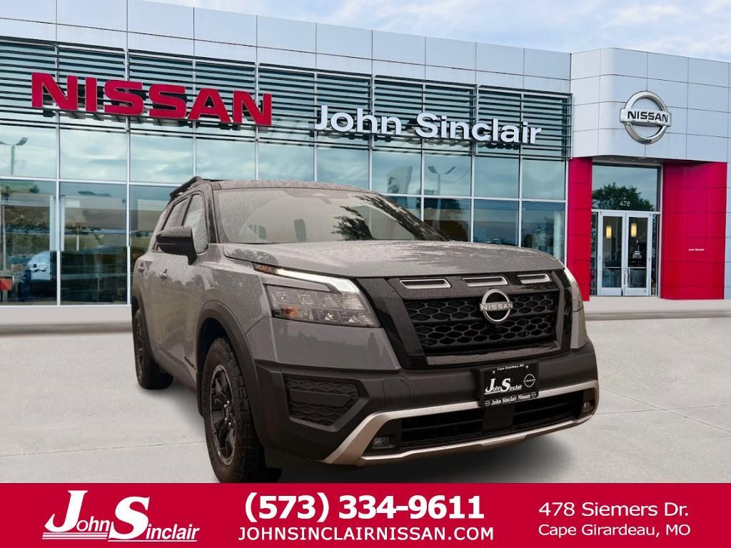 new 2025 Nissan Pathfinder car, priced at $39,877