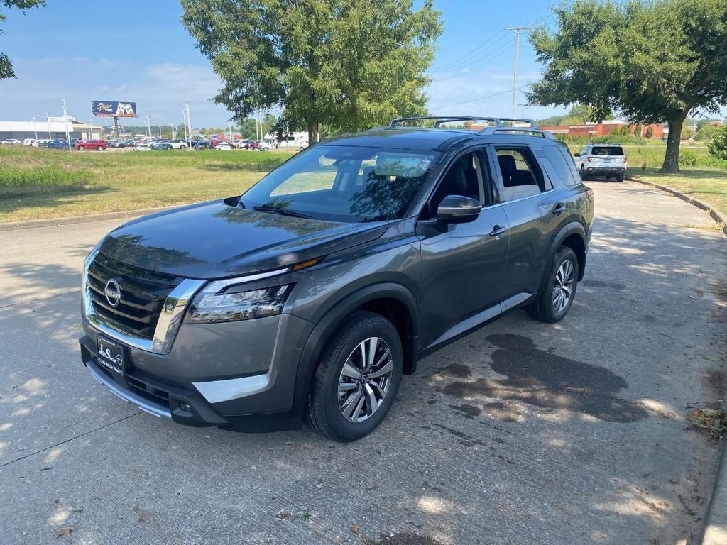new 2025 Nissan Pathfinder car, priced at $39,224