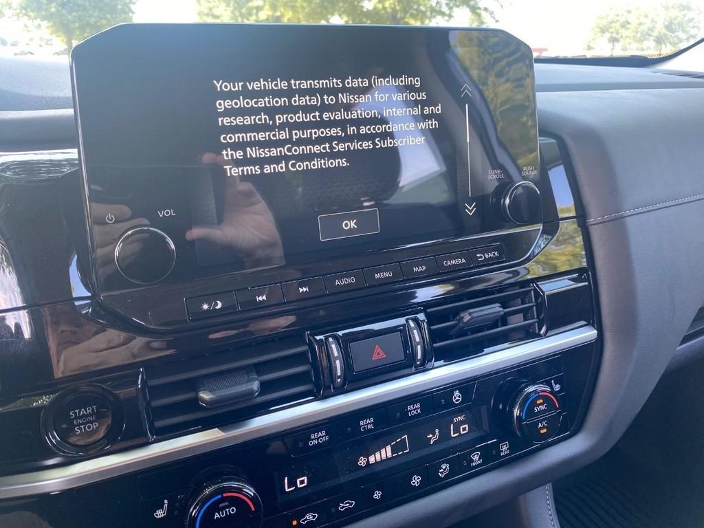 new 2025 Nissan Pathfinder car, priced at $39,224