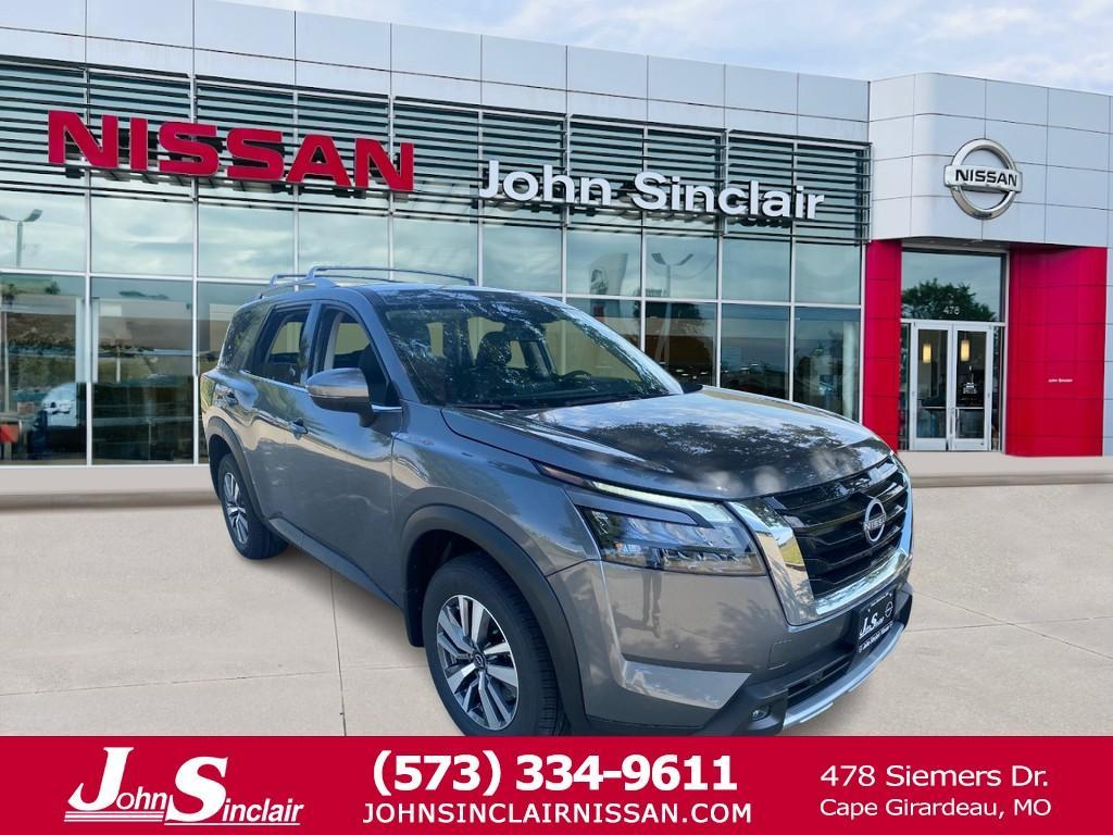 new 2025 Nissan Pathfinder car, priced at $39,224