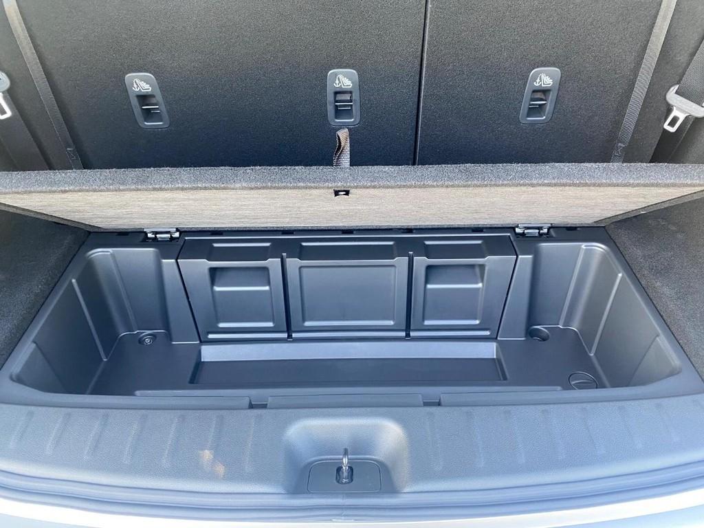 new 2025 Nissan Pathfinder car, priced at $39,224