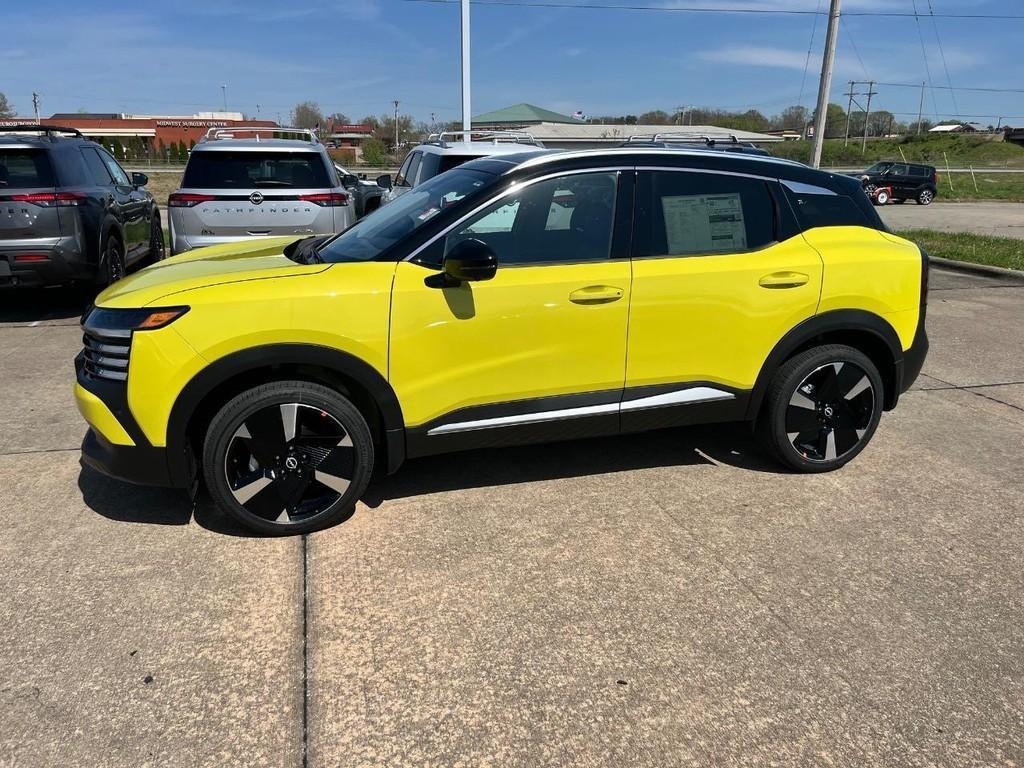 new 2025 Nissan Kicks car, priced at $27,804