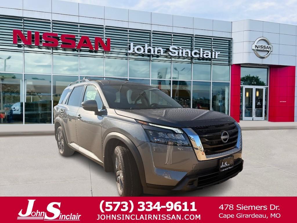 new 2025 Nissan Pathfinder car, priced at $36,453