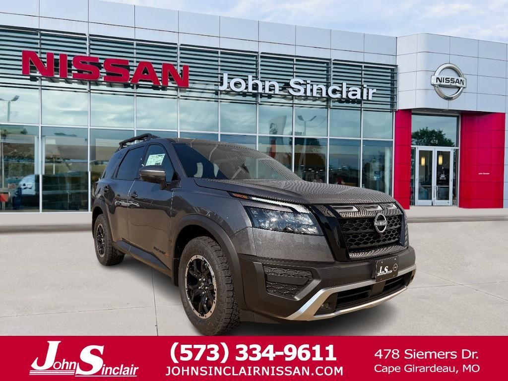 new 2025 Nissan Pathfinder car, priced at $46,620