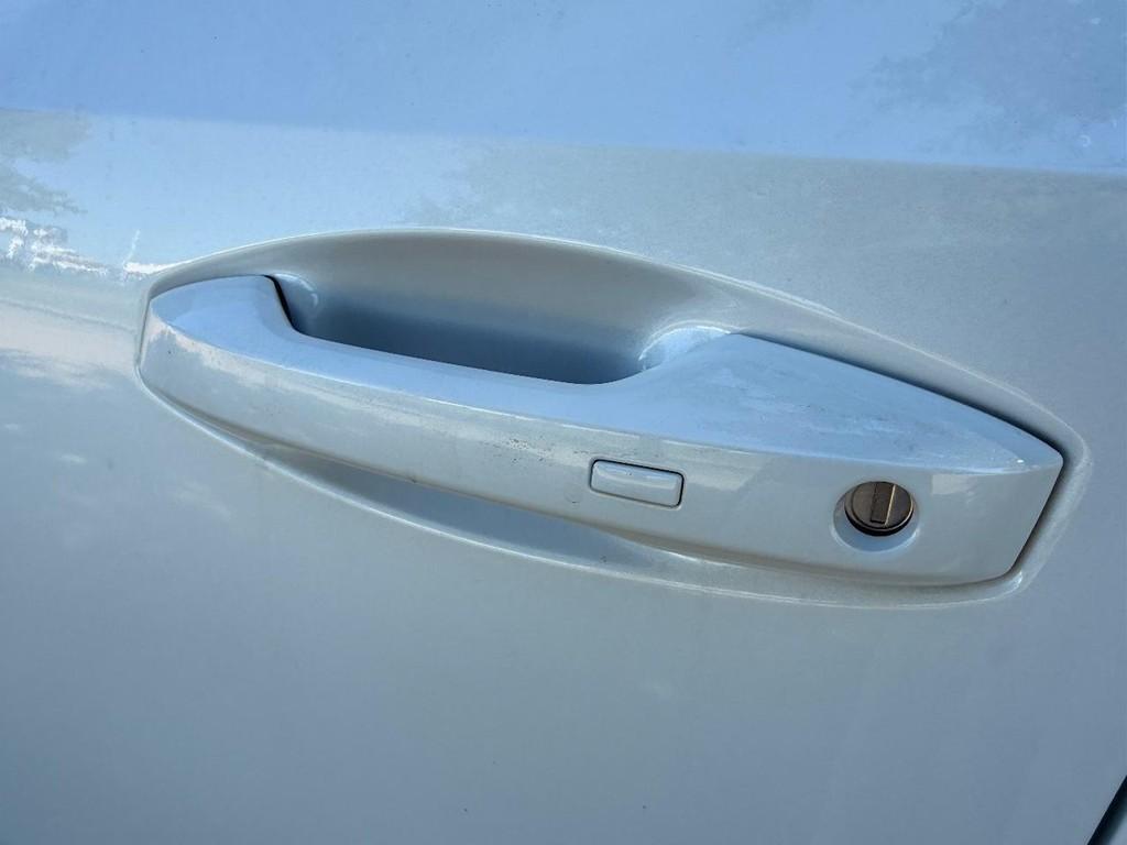 new 2026 Nissan Kicks car, priced at $29,916