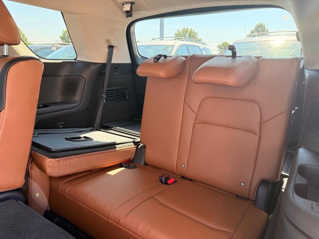 new 2025 Nissan Pathfinder car, priced at $46,762