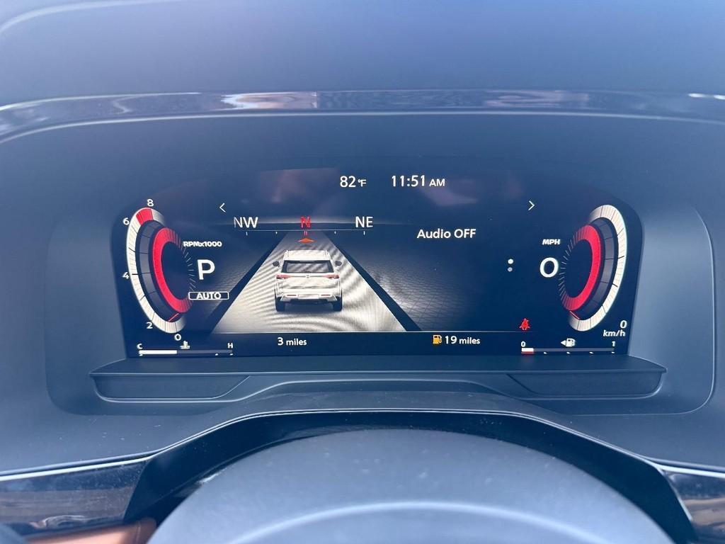 new 2025 Nissan Pathfinder car, priced at $46,762