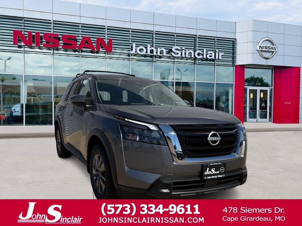 new 2025 Nissan Pathfinder car, priced at $38,164