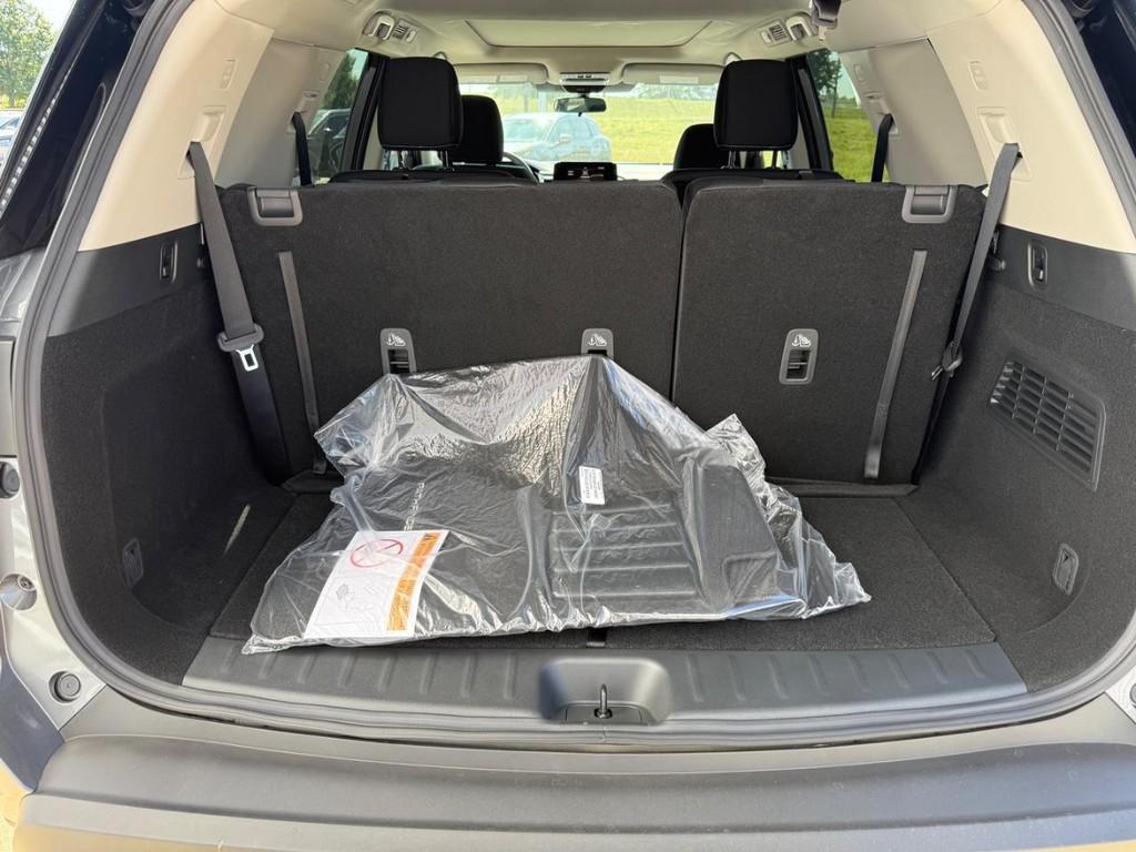 new 2025 Nissan Pathfinder car, priced at $38,164