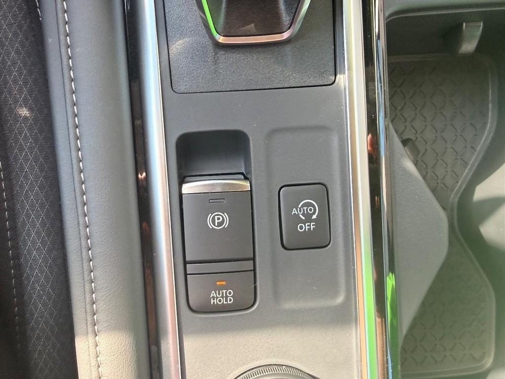 new 2025 Nissan Pathfinder car, priced at $36,408