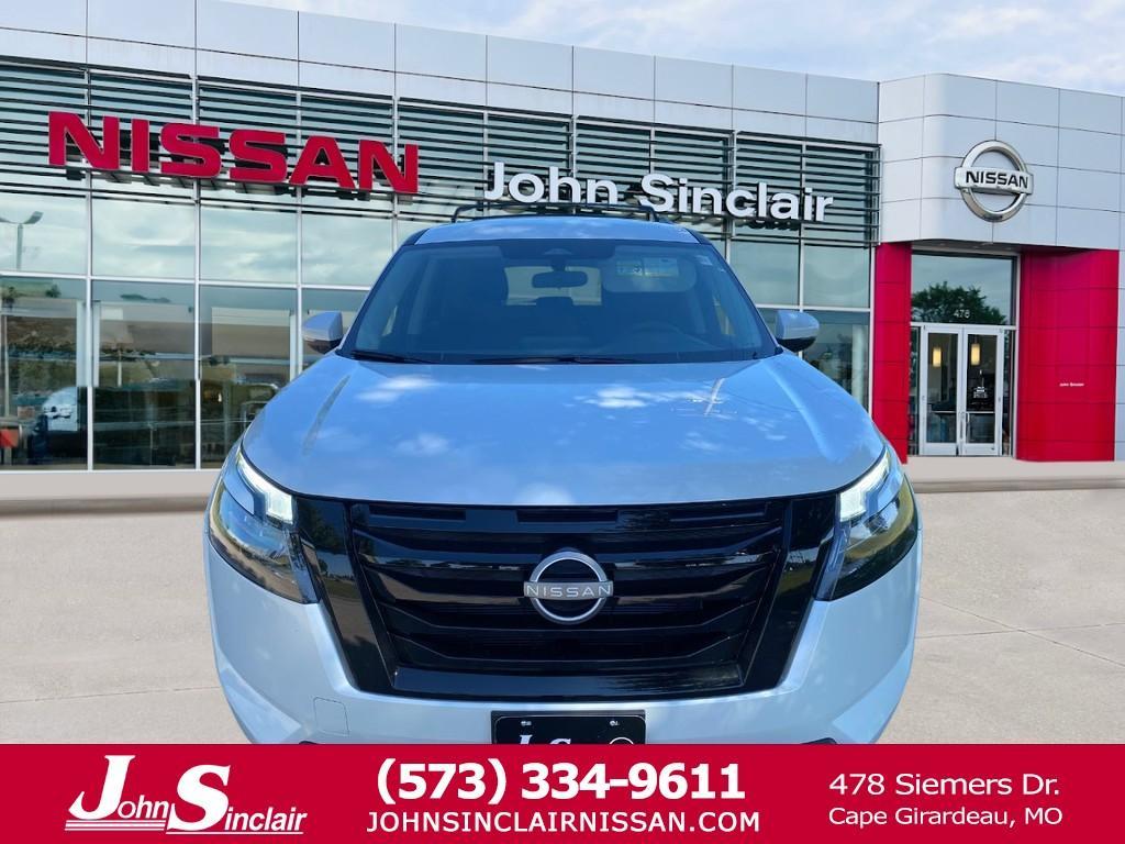 new 2025 Nissan Pathfinder car, priced at $37,210