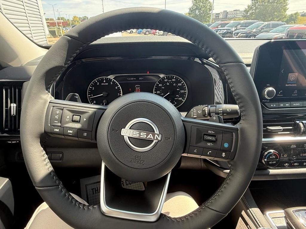 new 2025 Nissan Pathfinder car, priced at $36,374