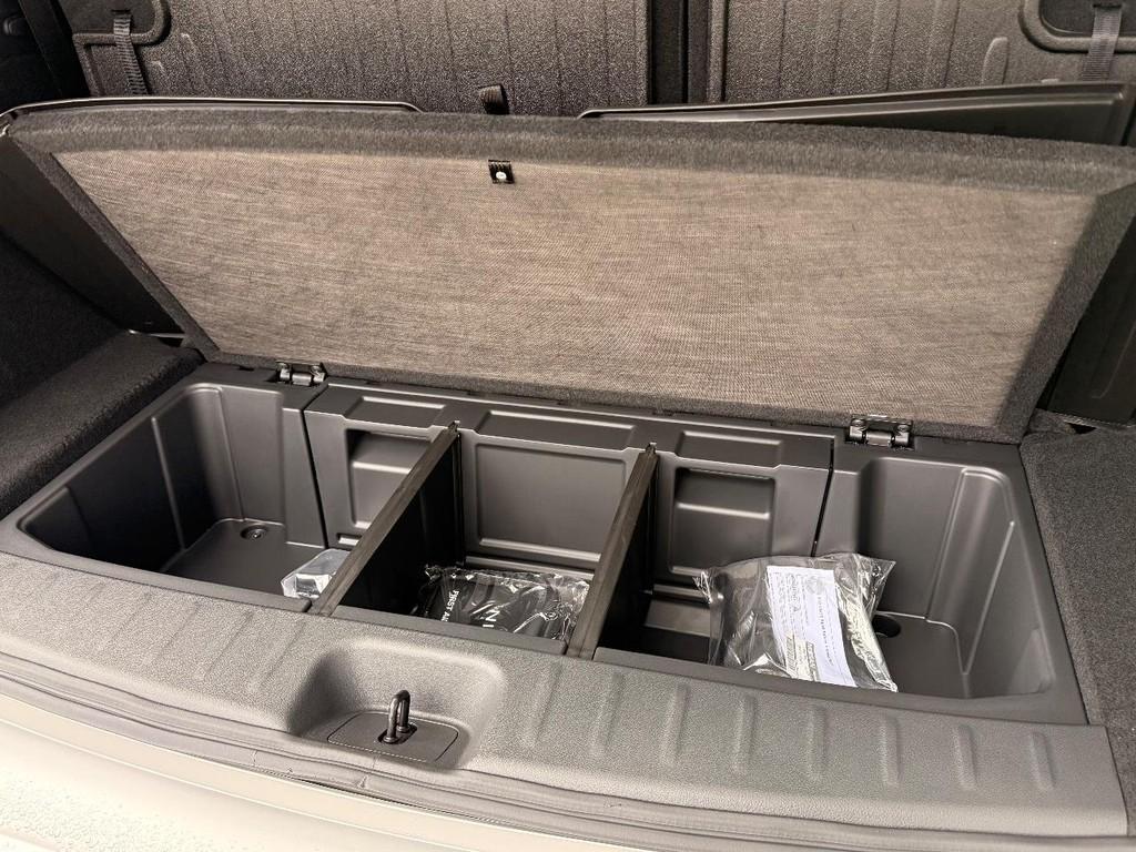 new 2025 Nissan Pathfinder car, priced at $46,762