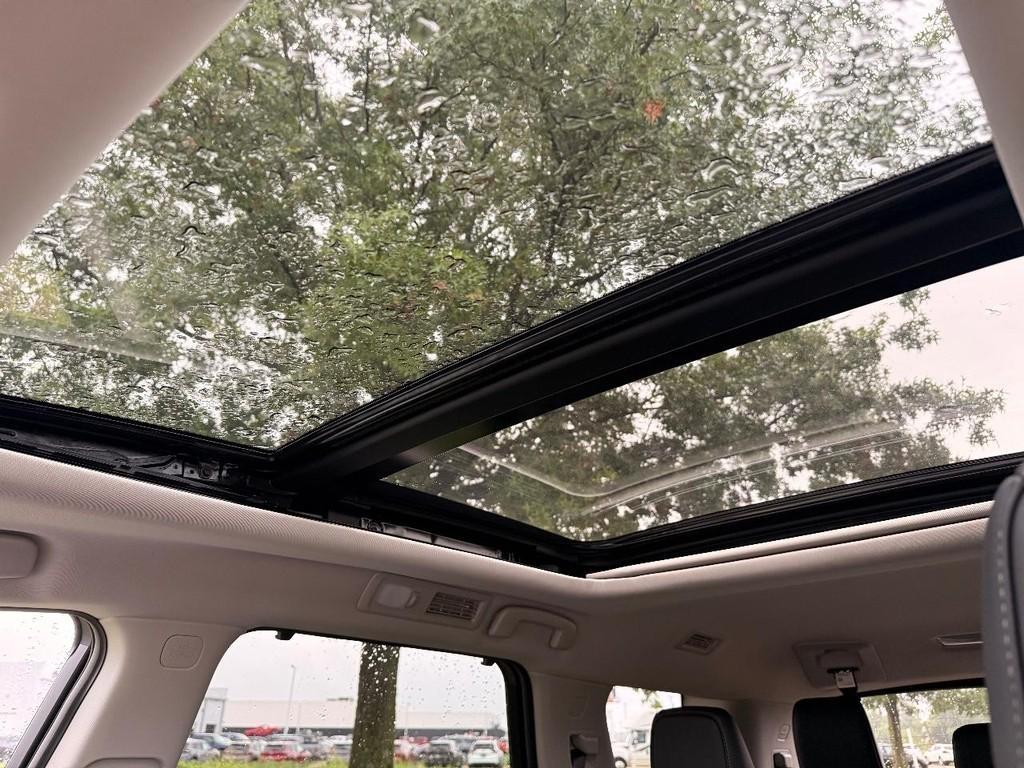 new 2025 Nissan Pathfinder car, priced at $46,762